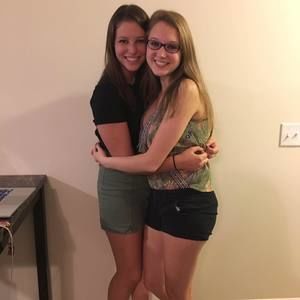 Meet your Posher, Marissa